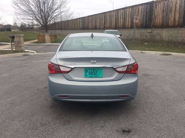 Hyundai Sonata 2011 photo 5